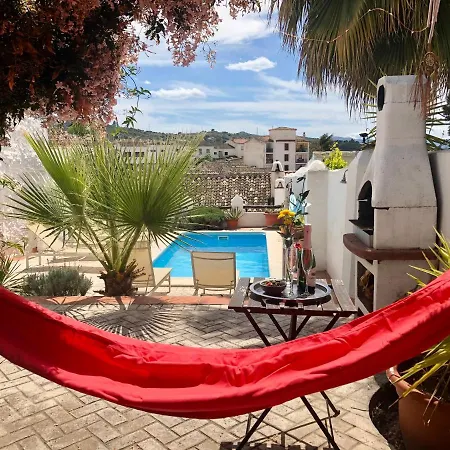 Otel Almohalla51